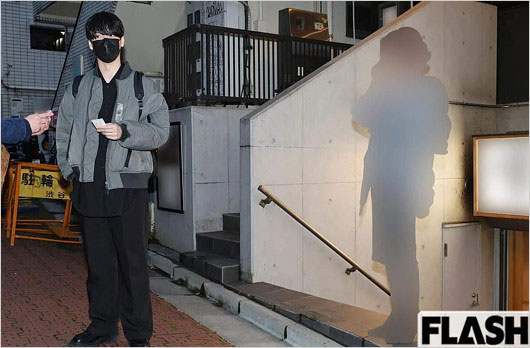 梅原裕一郎とアクセサリーデザイナーの妻の画像