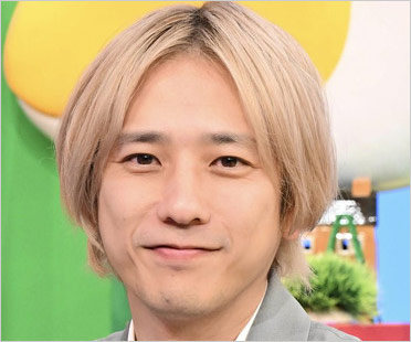金髪姿の二宮和也