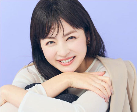 元フジテレビ平井理央アナウンサーの現在の画像