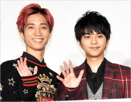 SixTONES田中樹＆timelesz佐藤勝利が映画『ブラック校則』共演時の画像