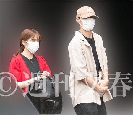 村島未悠と不倫相手のバスケットボール選手・藤井祐眞の週刊文春撮影2ショット画像