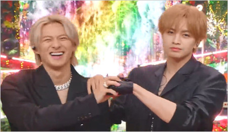 平野紫耀＆中島健人のジロカイコンビ『2024FNS歌謡祭夏』共演時の2ショット画像