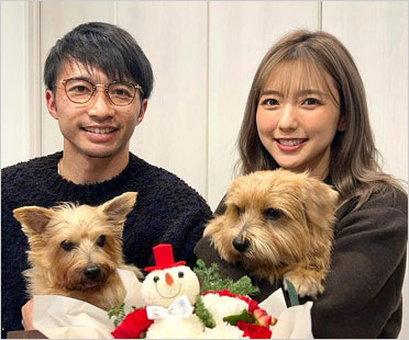 真野恵里菜と夫・柴崎岳選手の夫婦2ショット画像