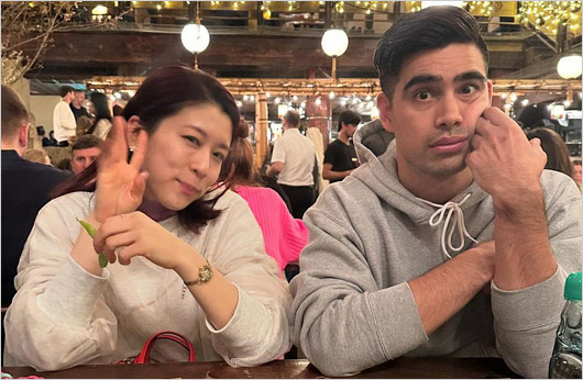 達也レイシーと村元哉中の2ショット画像