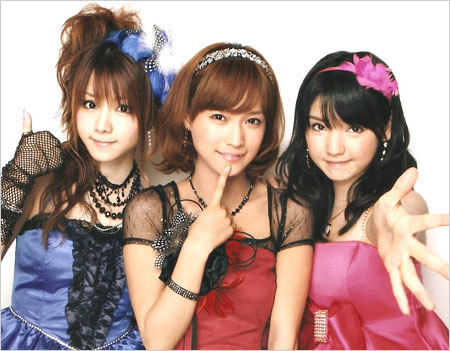 モーニング娘。6期メンバー田中れいな・亀井絵里・道重さゆみ