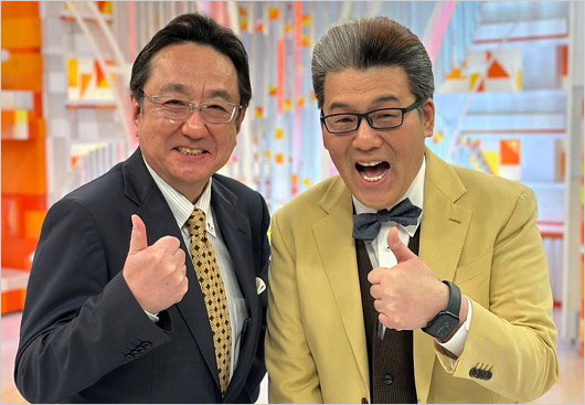 同期の三宅正治アナと軽部真一アナ