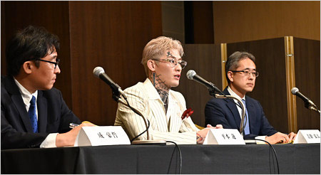 平本蓮の緊急記者会見、弁護士同席の画像