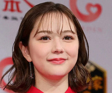 元HKT48村重杏奈