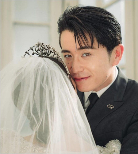 オリラジ藤森慎吾と妻のウェディングフォト