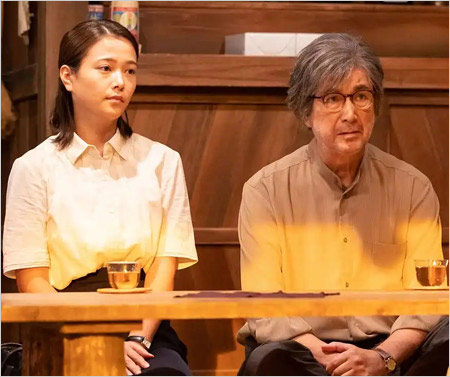 草刈正雄と次女・草刈麻有がちむどんどん共演時の画像