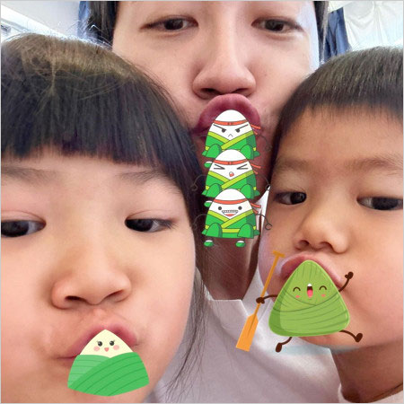 江宏傑と子供たちの画像