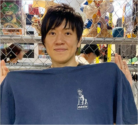 元RADWIMPSのギター桑原彰