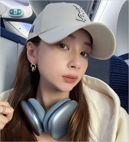 山本由伸投手と丹羽仁希が交際匂わせ・お揃いのイブ・サンローランのキャップ&AirPods Max