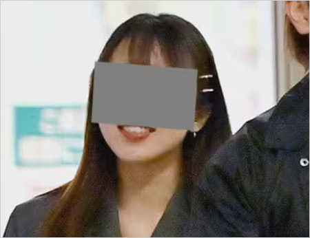 小澤怜史の恋人(神宮球場の元人気ビール売り子)