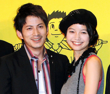 岡田准一と宮崎あおい