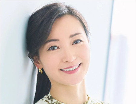 大江麻理子アナ