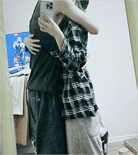 乃木坂46岩本蓮加と彼氏?抱き合う流出2ショット画像