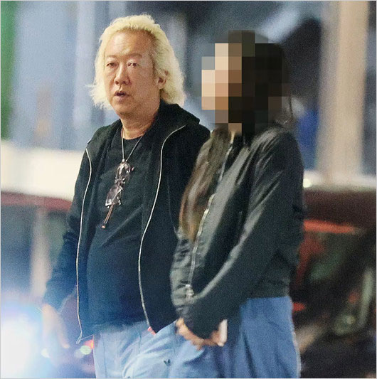 STARTO社長・福田淳と彼女の2ショット画像