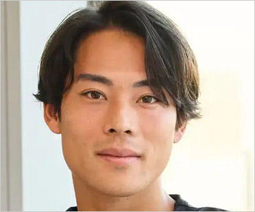 浦和レッズ渡邊凌磨選手