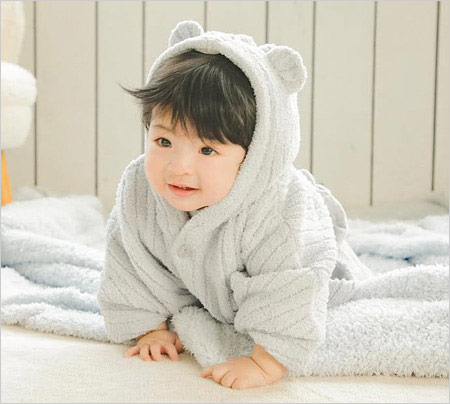 亀田和毅の長男・望有がジェラードピケのベビーモデル起用時の画像