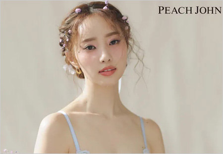 中町綾起用のピーチ・ジョンの新商品イメージモデル画像