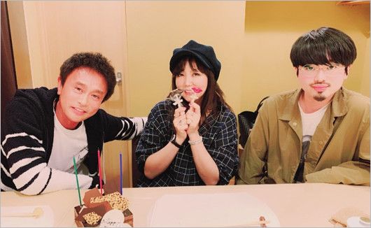 浜田雅功と妻・小川菜摘、長男のOKAMOTO'Sハマ・オカモト