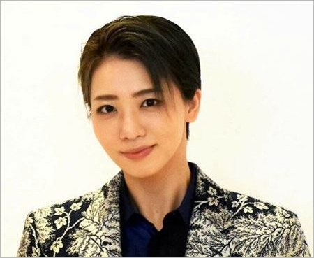 星組トップスター礼真琴