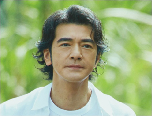 金城武の現在の顔画像