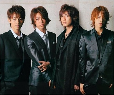 KAT-TUN中丸雄一・亀梨和也・赤西仁・上田竜也