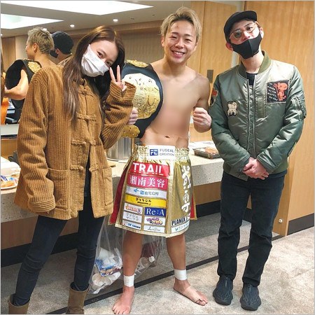 山本舞香と武尊＆ワンオクTaka