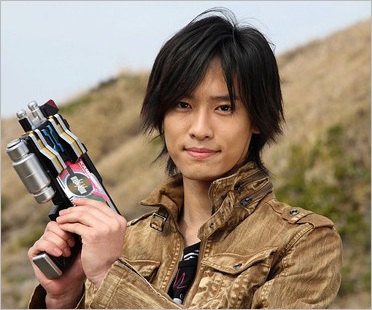 仮面ライダーディエンド・海東大樹役の戸谷公人