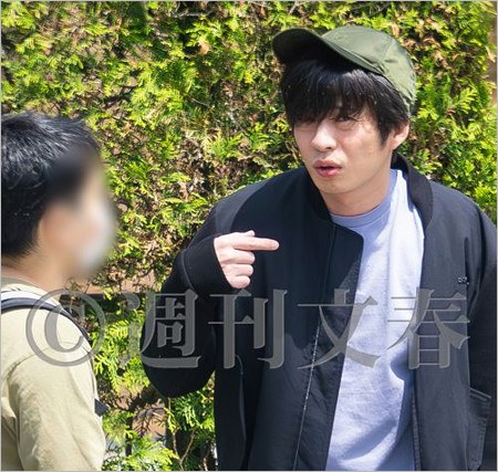 田中圭が週刊文春の直撃取材受けた姿