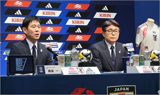 森保一監督とJFA山本昌邦ナショナルチームディレクター