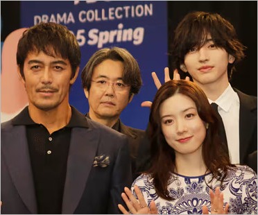 キャスター出演の永野芽郁、阿部寛、道枝駿佑、岡部たかし