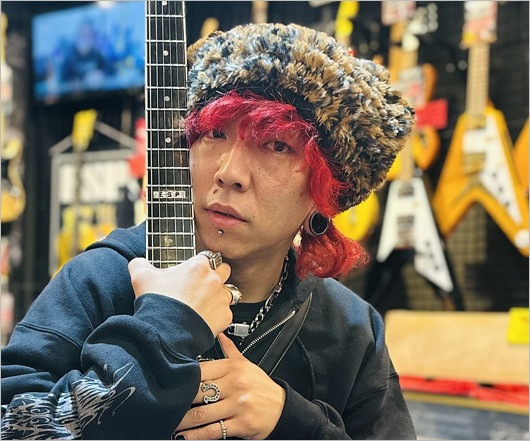 Crossfaithのギター・Daiki