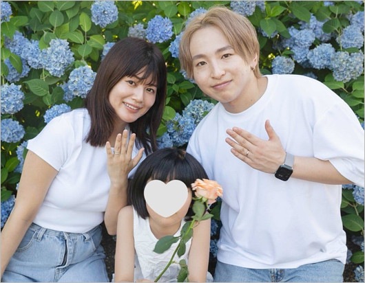 小林礼奈と再婚相手の美容師・山口尚人&長女えれな