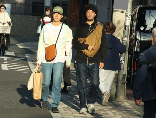 上野樹里と夫のトライセラトップスボーカル和田唱のプライベート2ショット
