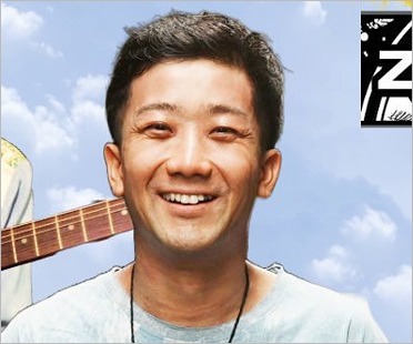 香水の歌手・瑛人