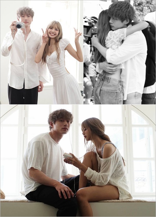 坂口健太郎とBLACKPINK・LISAの2ショット