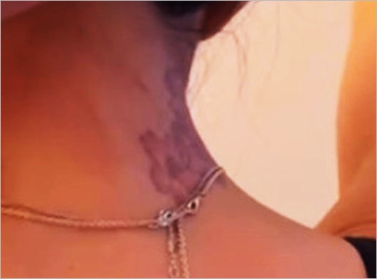 工藤静香の花柄タトゥー