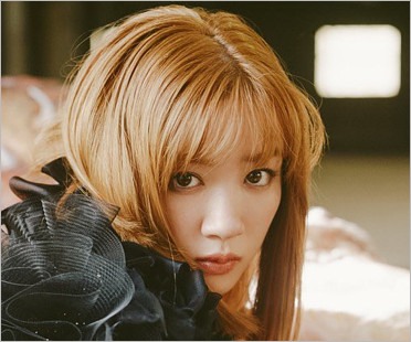 金髪姿の永野芽郁