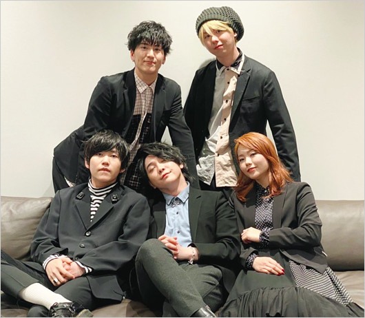 Mrs. GREEN APPLEが5人組時代