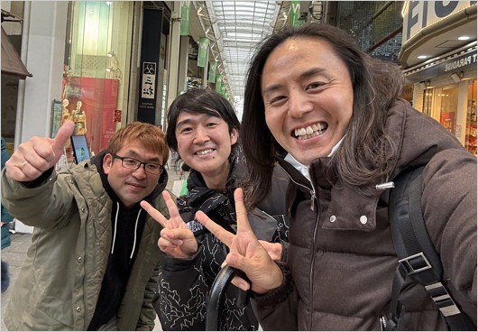 レミオロメンのベース前田啓介、ボーカル藤巻亮太、ドラム神宮司治