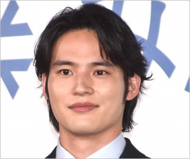 水上恒司（岡田健史）