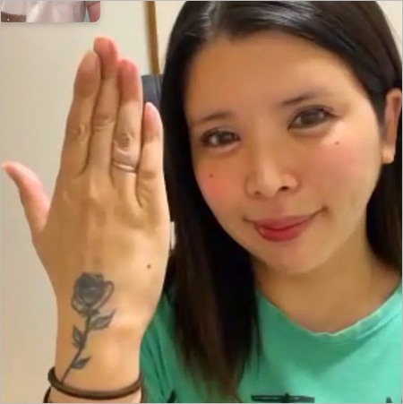 坂口杏里が再婚後の結婚指輪披露画像