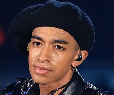 草間リチャード敬太