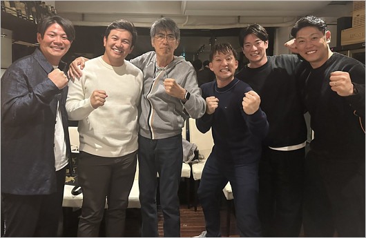 石橋貴明と帝京高校野球部OB・帝京会の画像