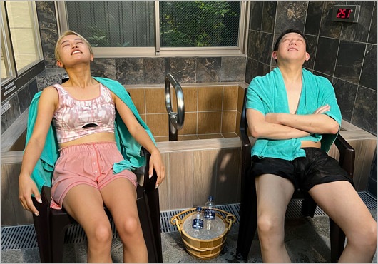 小島瑠璃子『サバンナ高橋の、サウナの神さま』出演時の姿