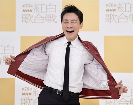 紅白勇退の郷ひろみ