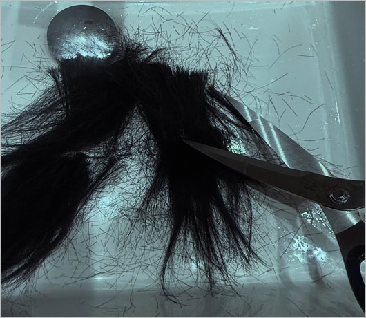 aespaニンニンが切った髪の毛